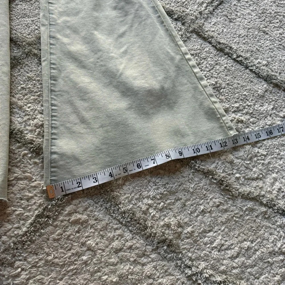 Free People We The Free jeans High Rise Youthquake super Flare Light Wash 27 - Picture 5 of 13